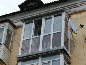 засклити балкон
